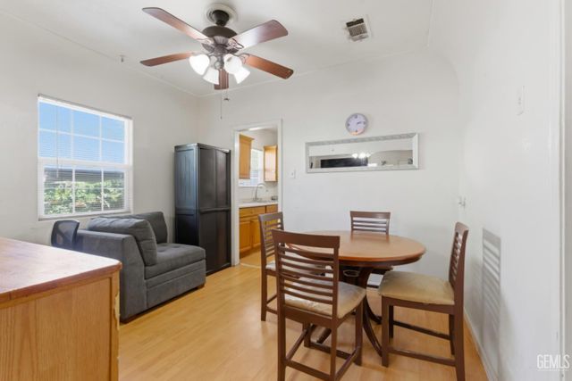 2639 Center, Bakersfield, CA 93306