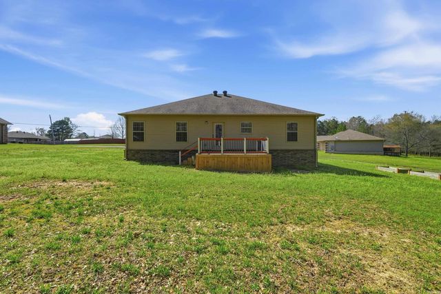 490 Bobwhite Hollow, Lonoke, AR 72086