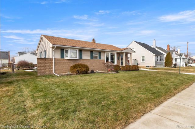 19531 Wood Street, Melvindale, MI 48122