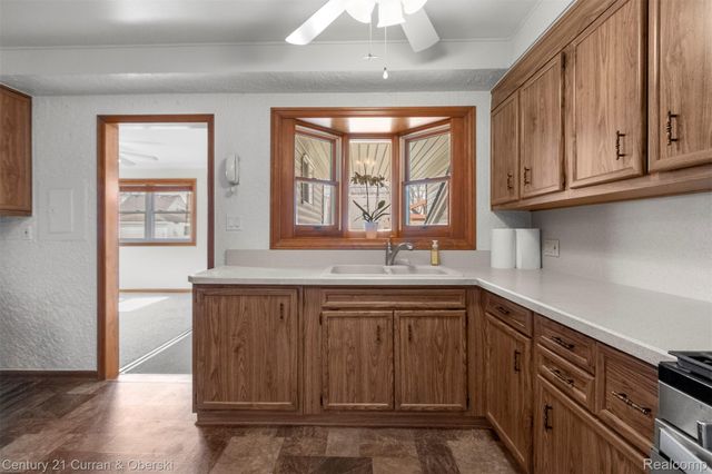 19531 Wood Street, Melvindale, MI 48122