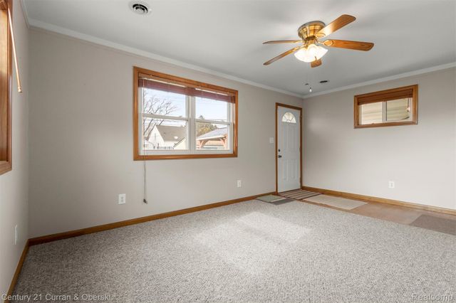 19531 Wood Street, Melvindale, MI 48122