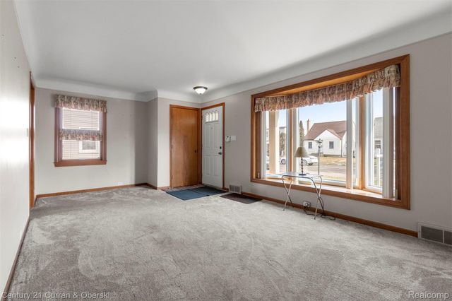 19531 Wood Street, Melvindale, MI 48122