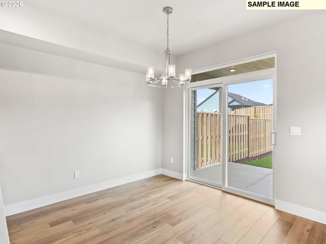 504 Ne TRILLIUM Dr 63, Estacada, OR 97023