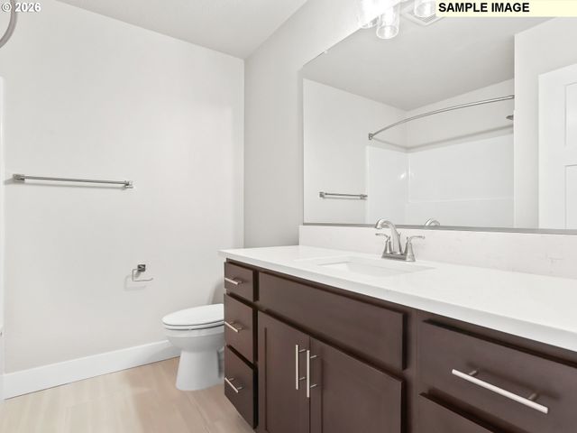 504 Ne TRILLIUM Dr 63, Estacada, OR 97023