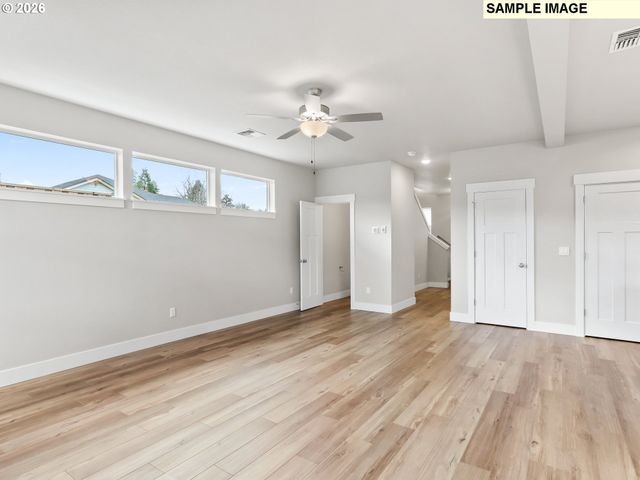 504 Ne TRILLIUM Dr 63, Estacada, OR 97023