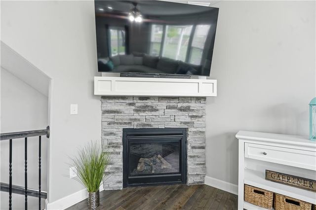 18933 W 168th Street, Olathe, KS 66062