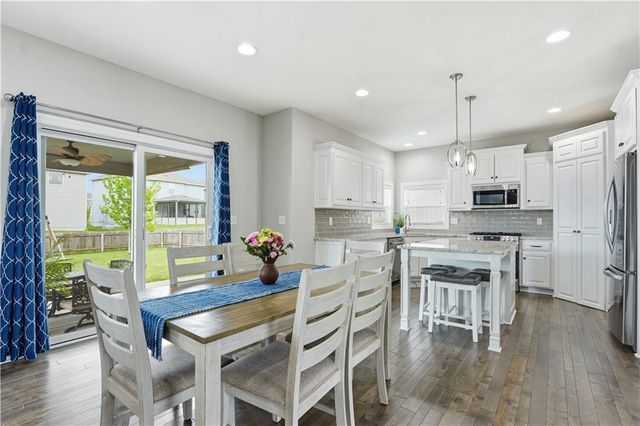 18933 W 168th Street, Olathe, KS 66062