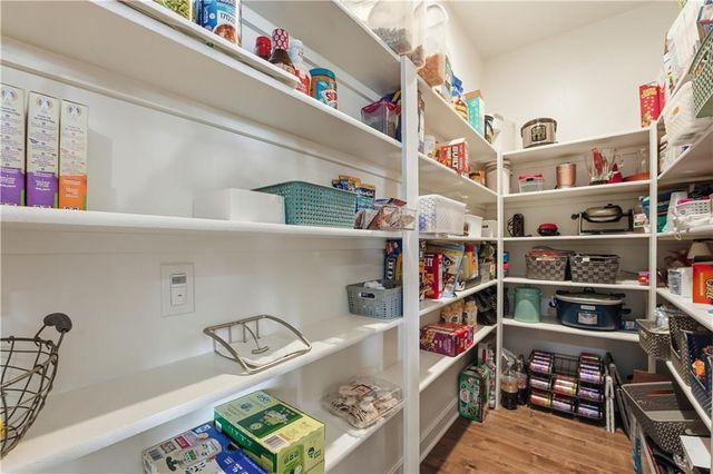 18933 W 168th Street, Olathe, KS 66062