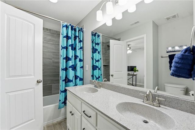 18933 W 168th Street, Olathe, KS 66062