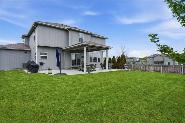 18933 W 168th Street, Olathe, KS 66062