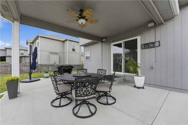 18933 W 168th Street, Olathe, KS 66062
