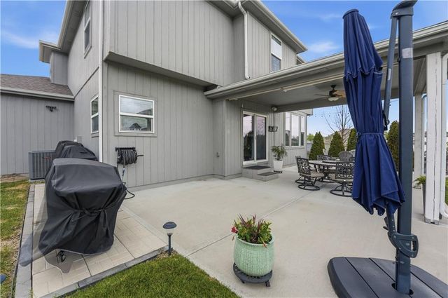 18933 W 168th Street, Olathe, KS 66062