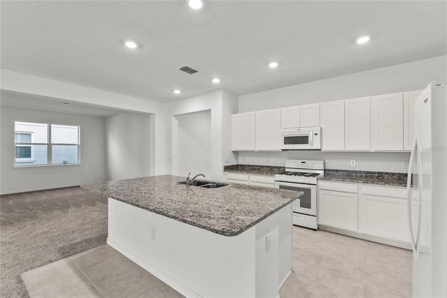 7605 SW 64TH STREET ROAD, Ocala, FL 34474