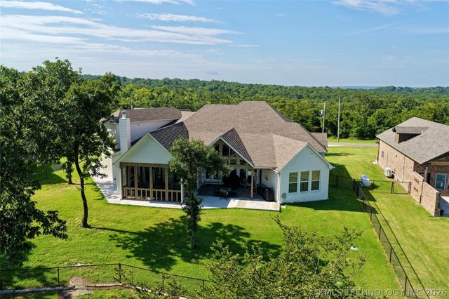 419535 E 1200 Road, Eufaula, OK 74432