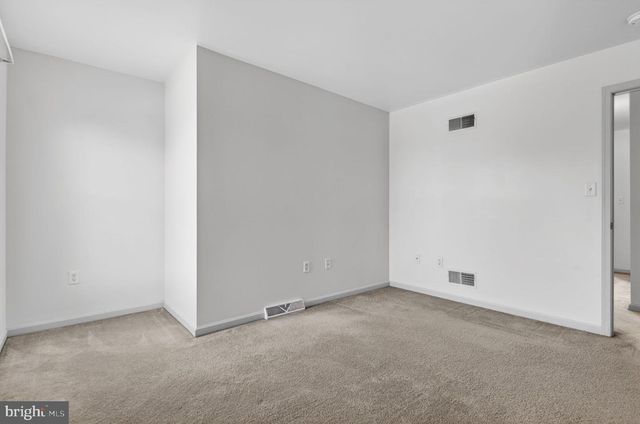 53 CHICKADEE CIR, Leola, PA 17540