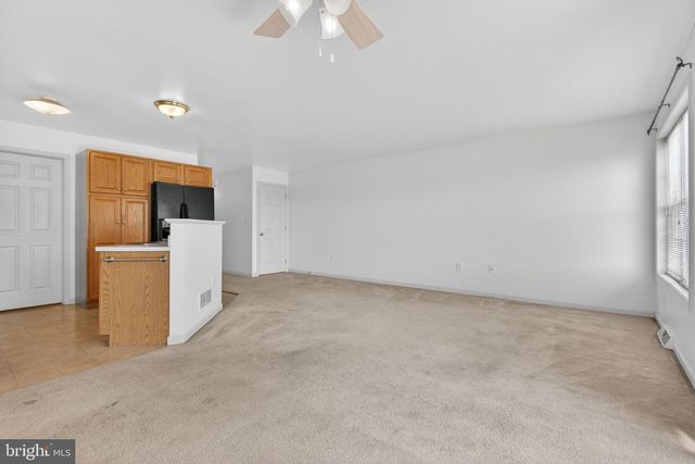 53 CHICKADEE CIR, Leola, PA 17540