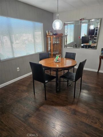 840 E Foothill 17, Azusa, CA 91702