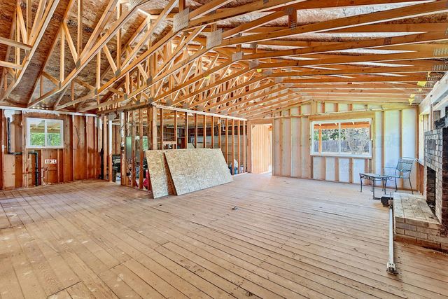 273 Genverna Glen, Grants Pass, OR 97527