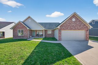31 Watson Drive, Trafalgar, IN 46181