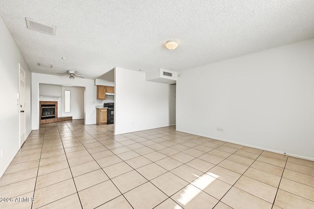 5123 N 68TH Avenue, Glendale, AZ 85303