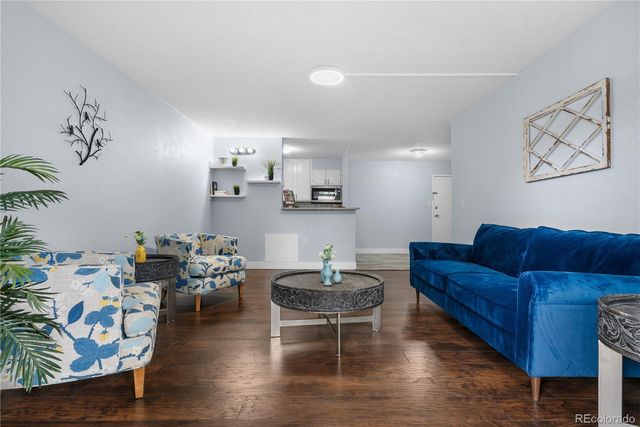 2281 S Vaughn Way 104A, Aurora, CO 80014