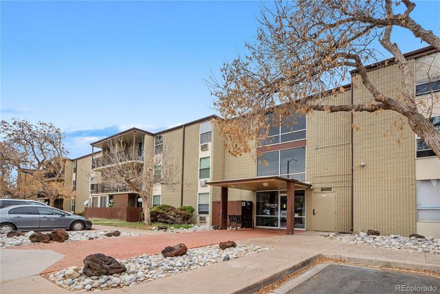 2281 S Vaughn Way 104A, Aurora, CO 80014