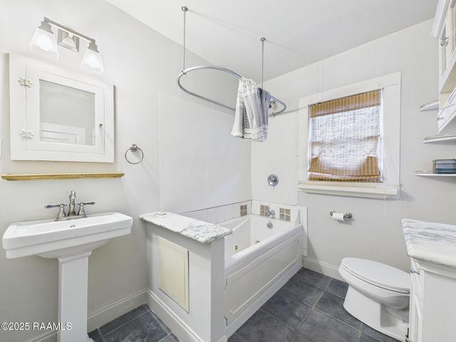 408 Harding Street, Lafayette, LA 70501