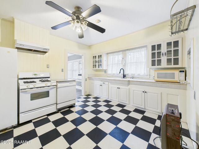 408 Harding Street, Lafayette, LA 70501