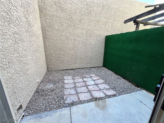 6750 Del Rey Avenue 130, Las Vegas, NV 89146