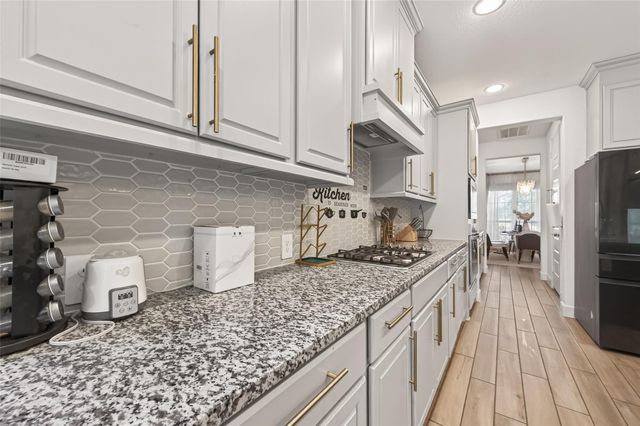 26619 Vega Pointe Lane, Richmond, TX 77406