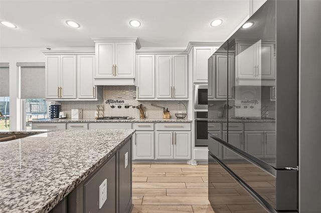 26619 Vega Pointe Lane, Richmond, TX 77406