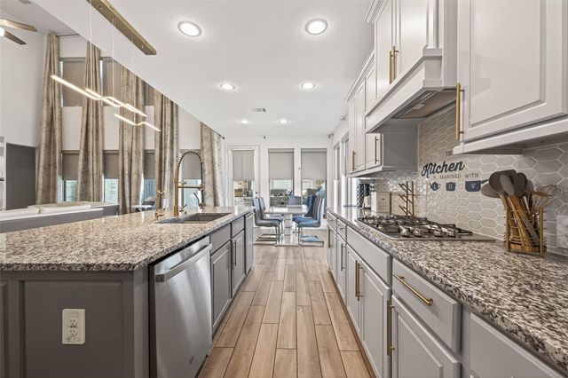 26619 Vega Pointe Lane, Richmond, TX 77406