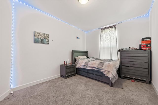 26619 Vega Pointe Lane, Richmond, TX 77406