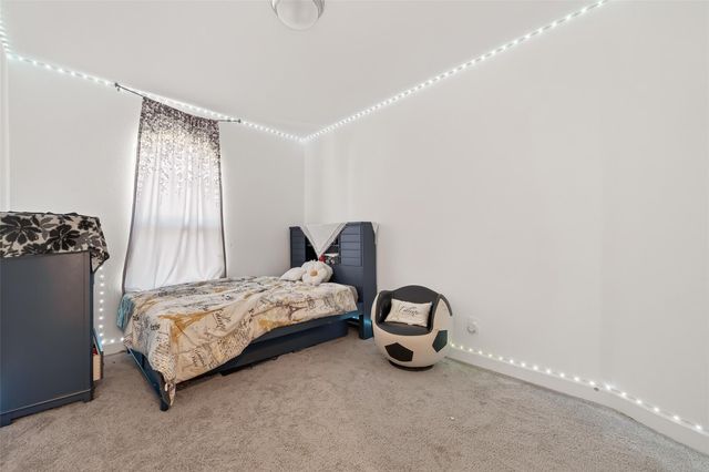 26619 Vega Pointe Lane, Richmond, TX 77406