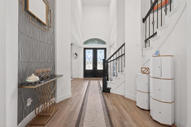 26619 Vega Pointe Lane, Richmond, TX 77406