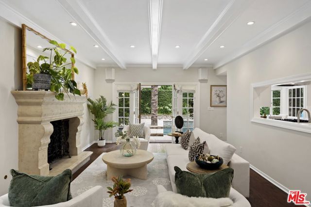 15938 Valley Vista Boulevard, Encino (los Angeles), CA 91436