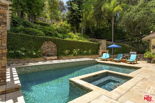 15938 Valley Vista Boulevard, Encino (los Angeles), CA 91436