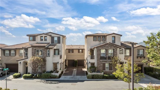 31865 Calle Luz, Temecula, CA 92592