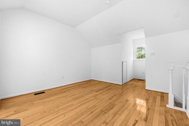 2141 DOMINION WAY, Falls Church, VA 22043