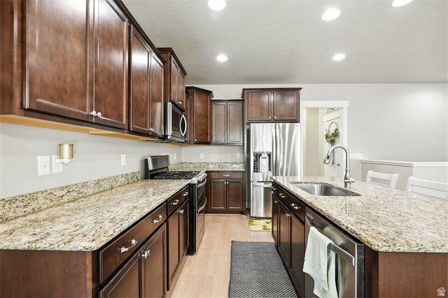 3203 S TYTUS LN, Saratoga Springs, UT 84045