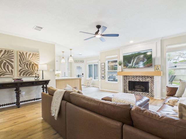 2907 Heather Lake Court, Houston, TX 77345