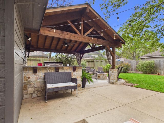 2907 Heather Lake Court, Houston, TX 77345