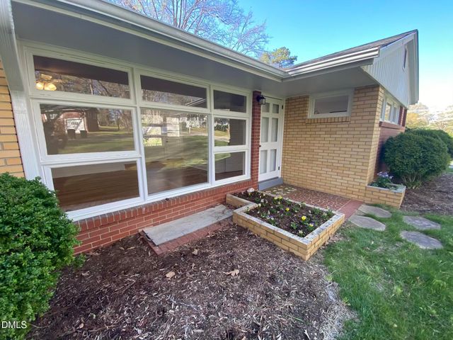 102 Forest Road, Oxford, NC 27565