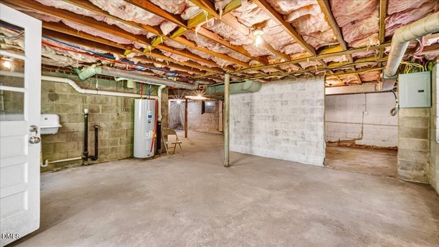 102 Forest Road, Oxford, NC 27565