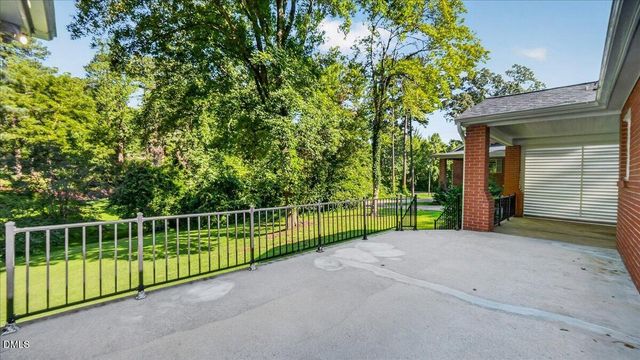 102 Forest Road, Oxford, NC 27565