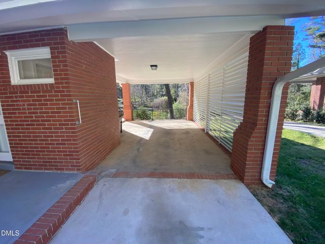 102 Forest Road, Oxford, NC 27565