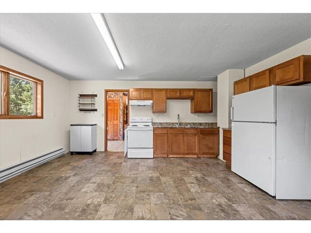 566 Plourde Drive, Somerset, WI 54025