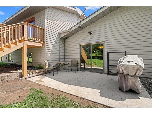 566 Plourde Drive, Somerset, WI 54025