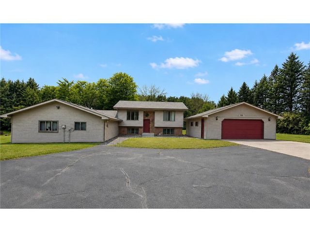 566 Plourde Drive, Somerset, WI 54025