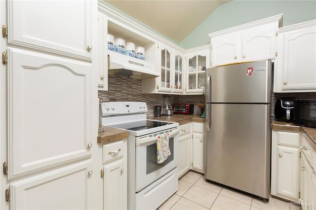 1502 Diamond Avenue, Penitas, TX 78576